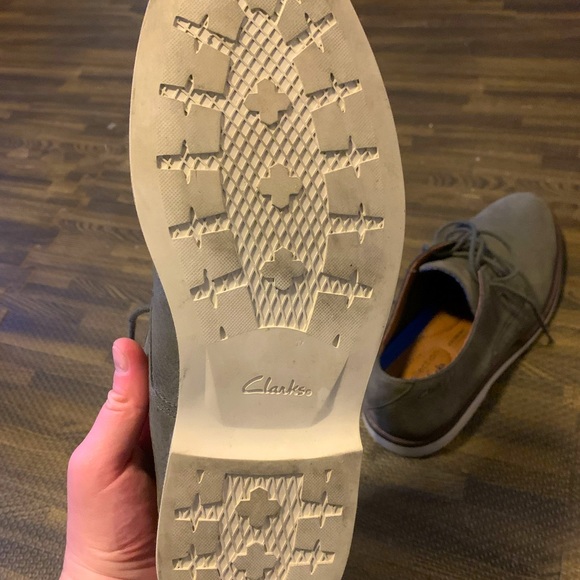 Clarks olive/grey shoes - Picture 5 of 5